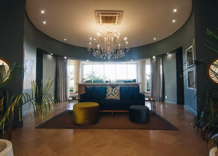 301 Oyster Schelles Umhlanga Rocks
