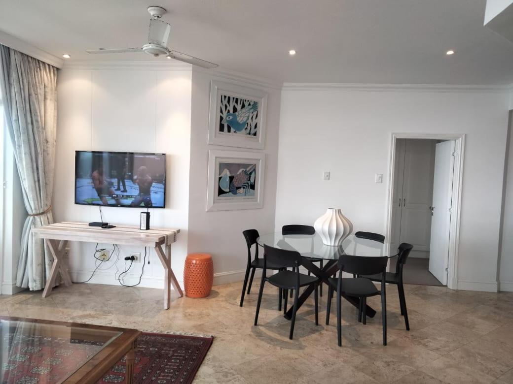 301 Oyster Schelles Umhlanga Rocks